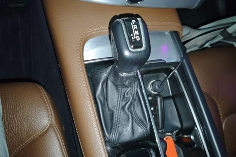 Used Volvo XC90 2018 T6 Zhiyi Edition 7-Seater Gear Lever