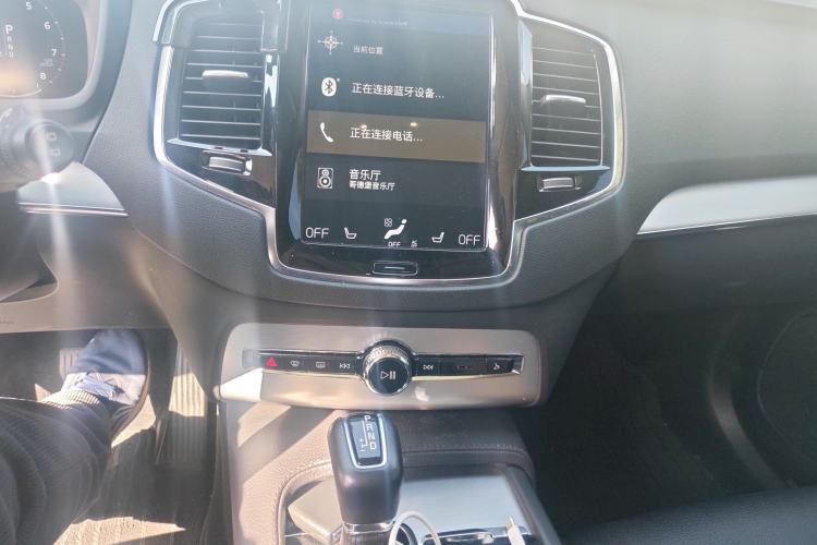 Used Volvo XC90 2018 T6 Zhiyi Edition 7-Seater Audio And AC Panel
