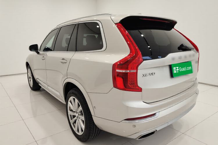 Used Volvo XC90 2018 T6 Prestige 7-Seater Exterior 3