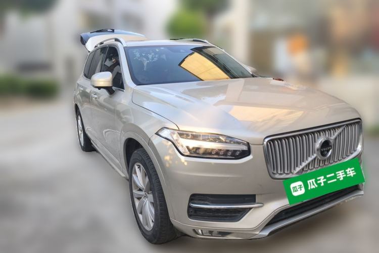 Used Volvo XC90 2018 T6 Zhiyi Edition 7-Seater Front Right 45 Deg