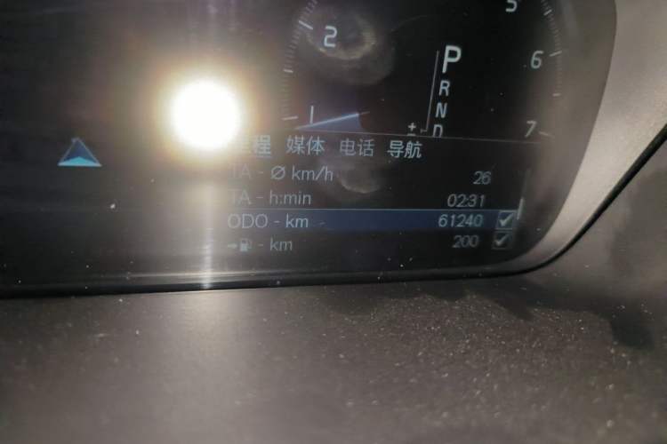 Used Volvo XC90 2018 T6 Zhiyi Edition 7-Seater Odometer Close Up