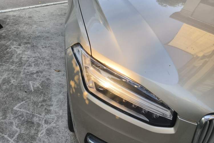 Used Volvo XC90 2018 T6 Zhiyi Edition 7-Seater Right Front Headlight