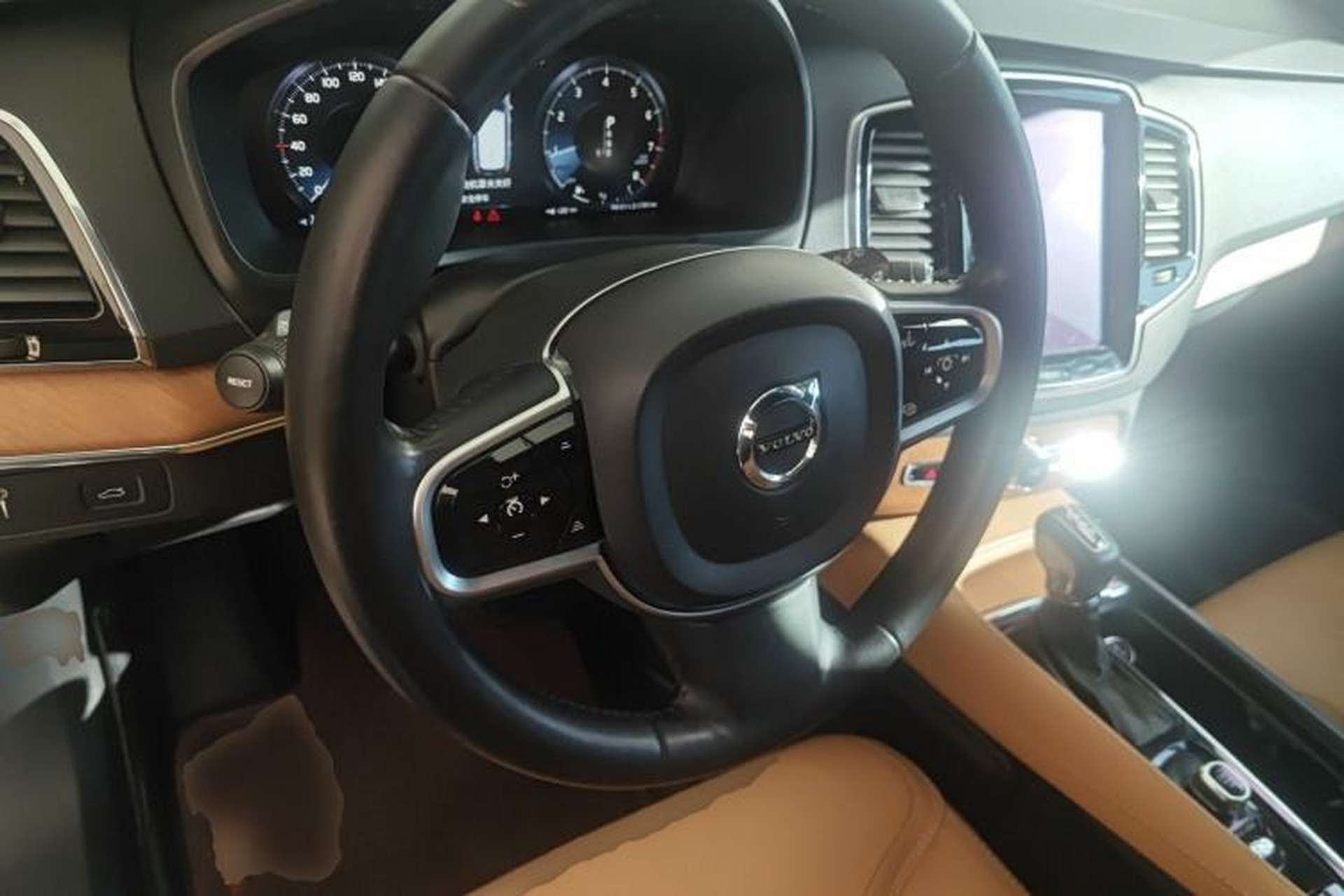 Used Volvo XC90 2018 T6 Zhiya Edition 7-seater Steering Wheel