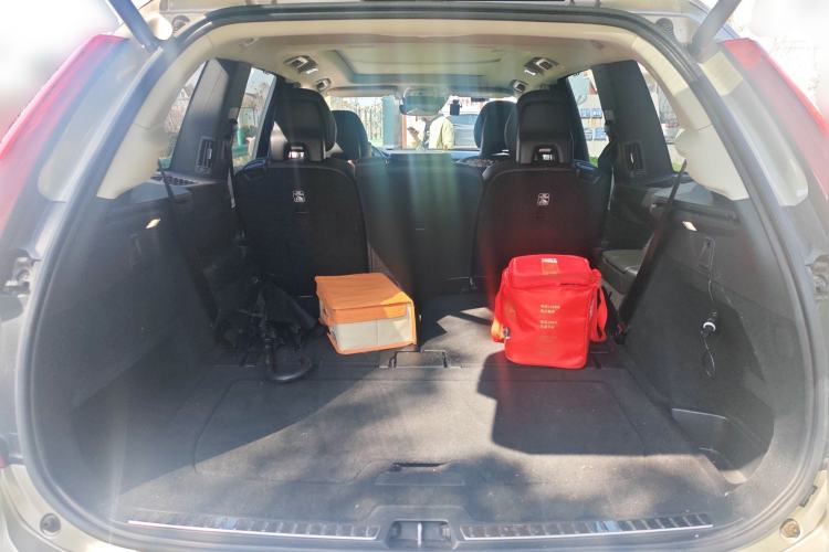 Used Volvo XC90 2018 T6 Zhiyi Edition 7-Seater Trunk