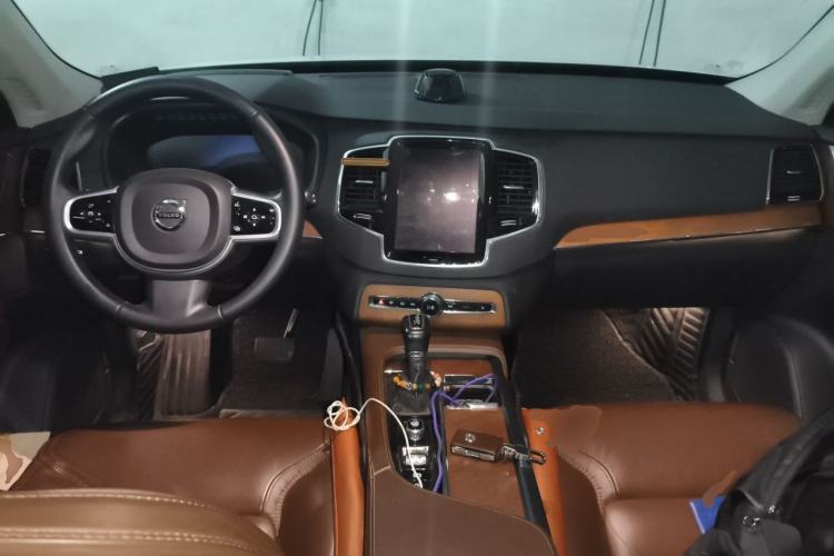 Used Volvo XC90 2018 T6 Zhiya Edition 7-seater Center Console