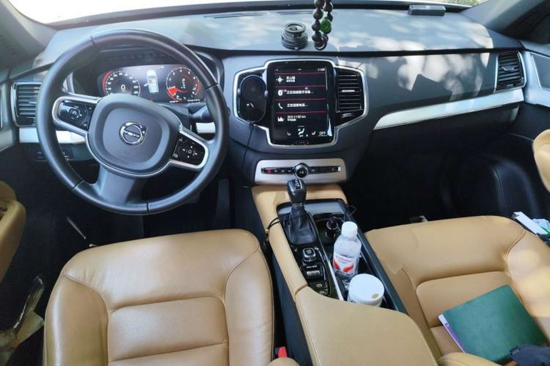 Used Volvo XC90 2018 T6 Zhiyi Edition 7-Seater Center Console