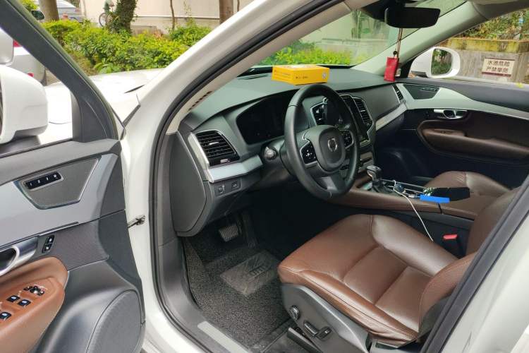 Used Volvo XC90 2018 T5 Zhiyi Edition 7-Seater Driver Seat