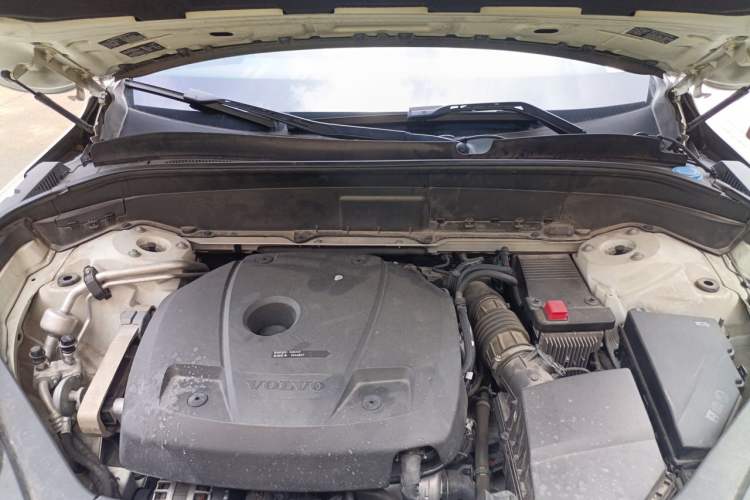Used Volvo XC90 2018 T6 Zhiya Edition 7-seater Engine Bay