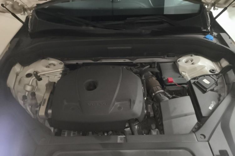 Used Volvo XC90 2018 T6 Zhiya Edition 7-seater Engine Bay