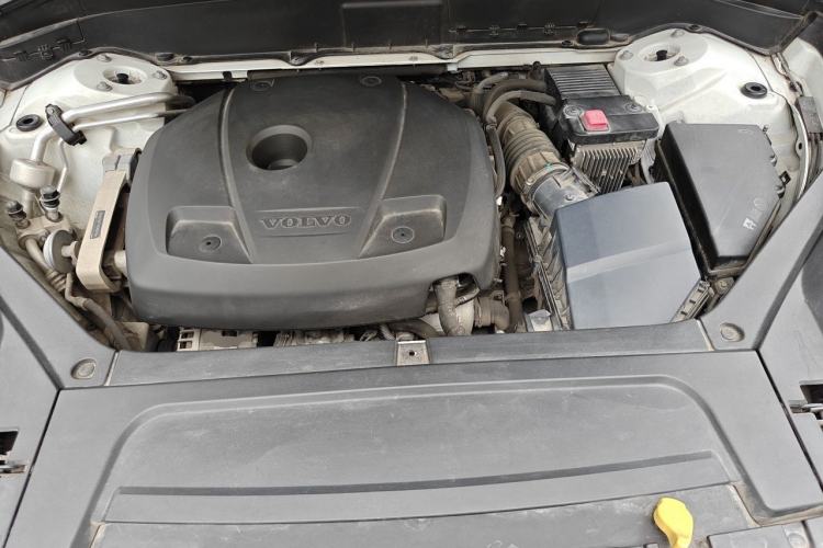 Used Volvo XC90 2018 T6 Zhiya Edition 7-seater Engine Bay