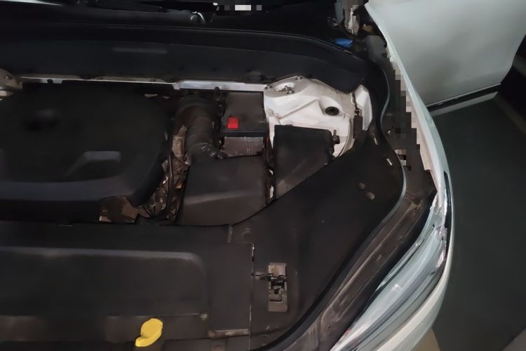 Used Volvo XC90 2018 T6 Prestige 7-Seater Engine Bay Left