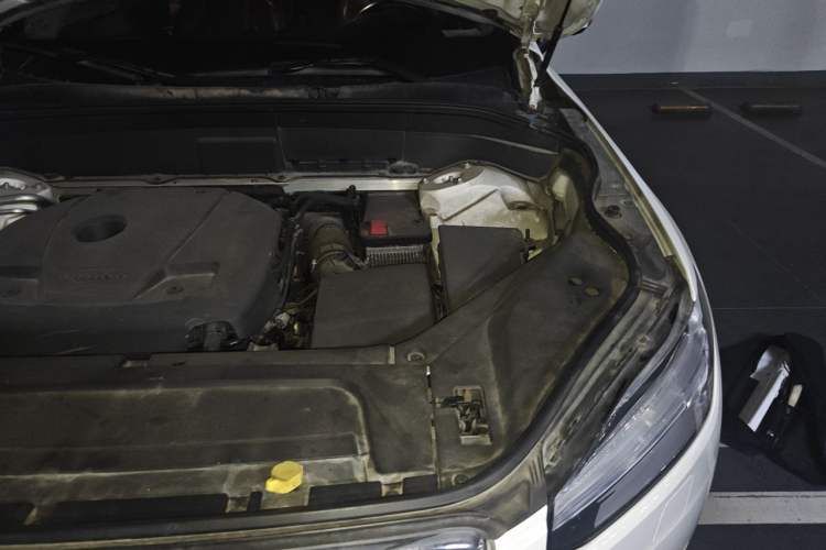 Used Volvo XC90 2018 T6 Zhiya Edition 7-seater Engine Bay Left