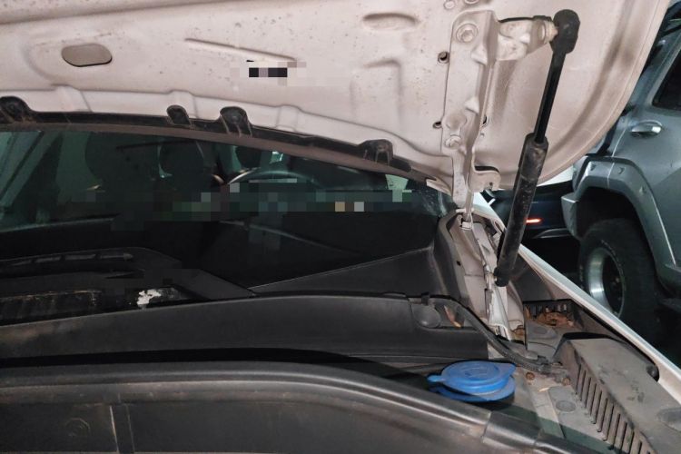 Used Volvo XC90 2018 T6 Zhiyi Edition 7-Seater Engine Bay Left