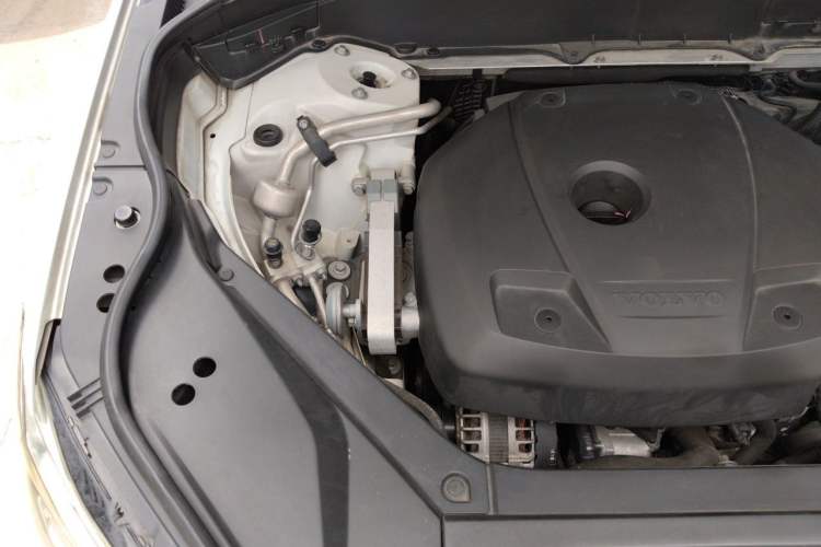 Used Volvo XC90 2018 T6 Zhiyi Edition 7-Seater Engine Bay Right