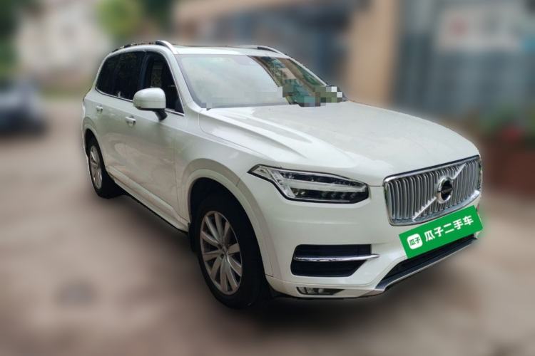 Used Volvo XC90 2018 T5 Zhiyi Edition 7-Seater Front Right 45 Deg