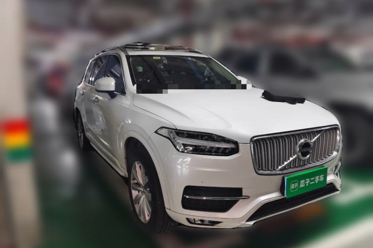 Used Volvo XC90 2018 T6 Zhiyi Edition 7-Seater Front Right 45 Deg