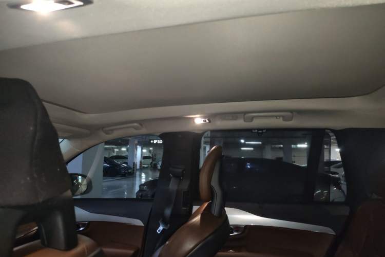 Used Volvo XC90 2018 T6 Zhiyi Edition 7-Seater Headliner