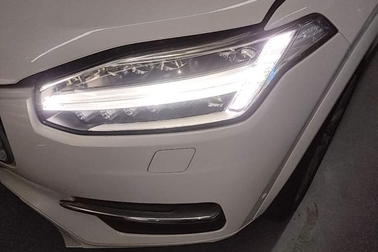 Used Volvo XC90 2018 T6 Zhiya Edition 7-seater Left Front Headlight
