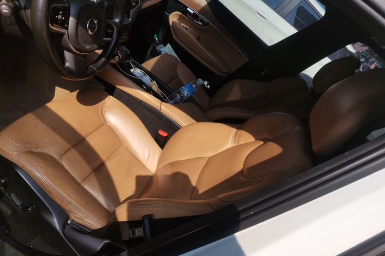 Used Volvo XC90 2018 T6 Zhiya Edition 7-seater Left Front Seat
