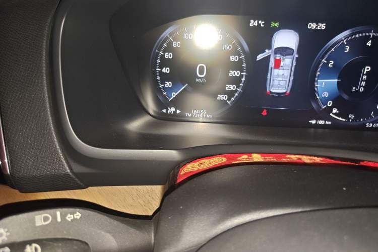 Used Volvo XC90 2018 T6 Zhiya Edition 7-seater Odometer Close Up