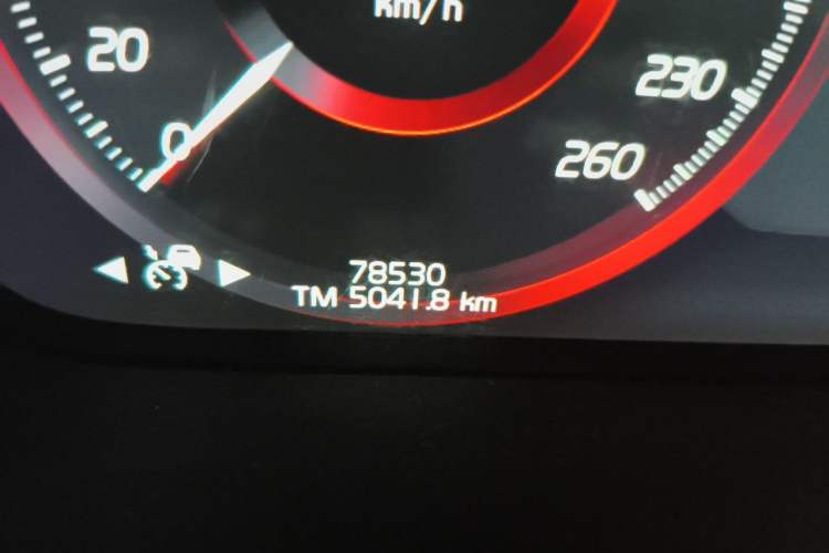 Used Volvo XC90 2018 T6 Zhiya Edition 7-seater Odometer Close Up
