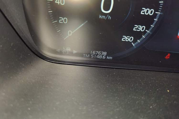 Used Volvo XC90 2018 T6 Zhiyi Edition 7-Seater Odometer Close Up