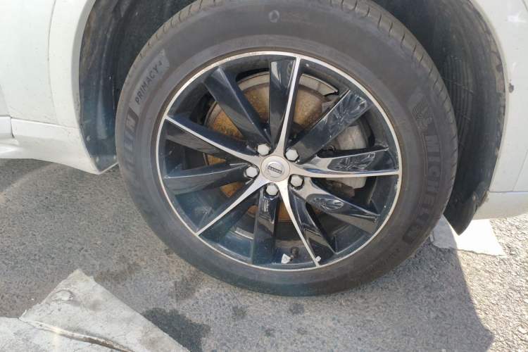 Used Volvo XC90 2018 T6 Zhiyi Edition 7-Seater Right Front Wheel Hub