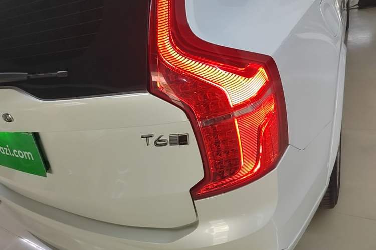 Used Volvo XC90 2018 T6 Zhiya Edition 7-seater Right Rear Taillight