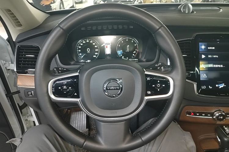 Used Volvo XC90 2018 T6 Zhiya Edition 7-seater Steering Wheel
