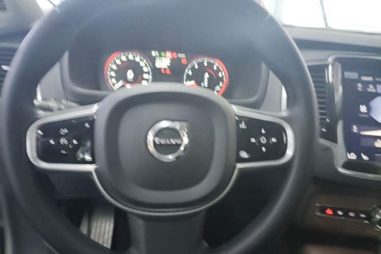 Used Volvo XC90 2018 T6 Zhiya Edition 7-seater Steering Wheel