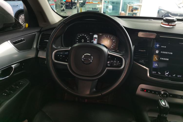 Used Volvo XC90 2018 T6 Zhiyi Edition 7-Seater Steering Wheel