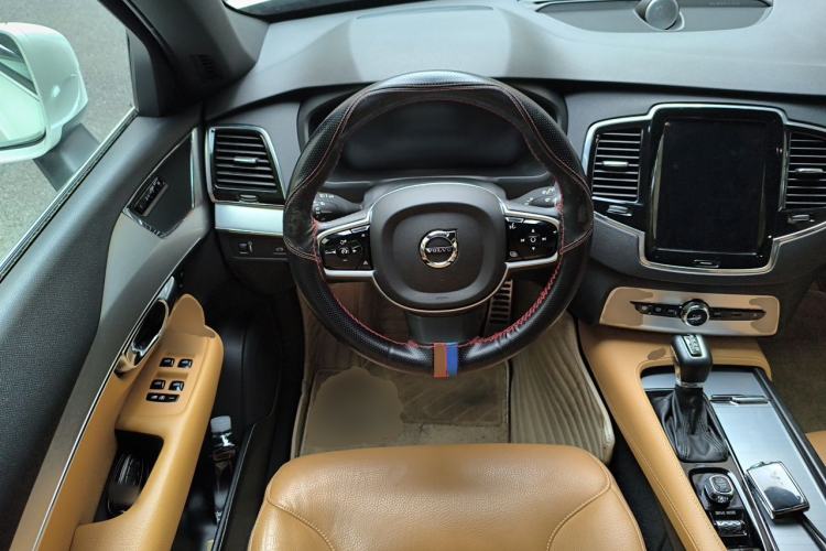 Used Volvo XC90 2018 T6 Zhiyi Edition 7-Seater Steering Wheel