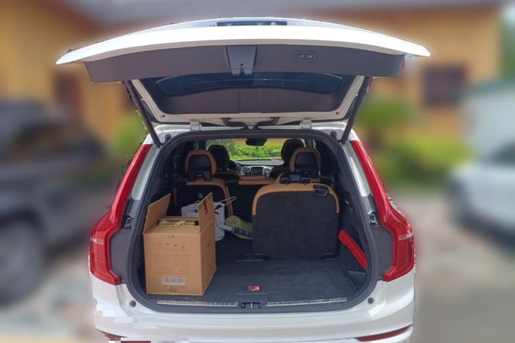 Used Volvo XC90 2018 T6 Zhiya Edition 7-seater Trunk