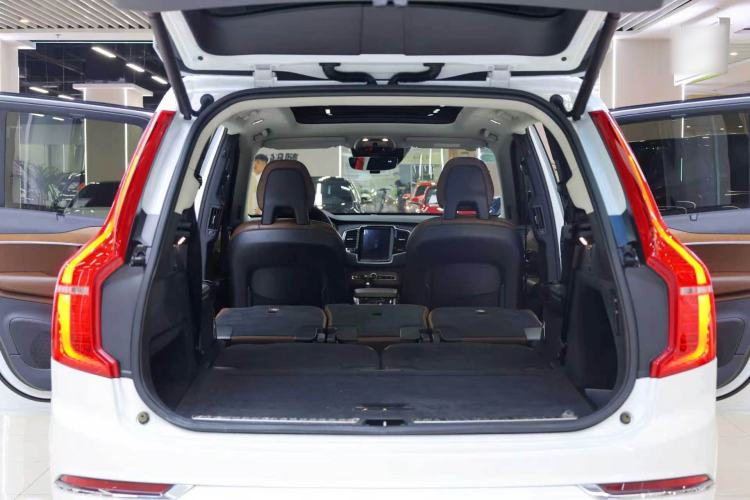 Used Volvo XC90 2018 T6 Zhiya Edition 7-seater Trunk
