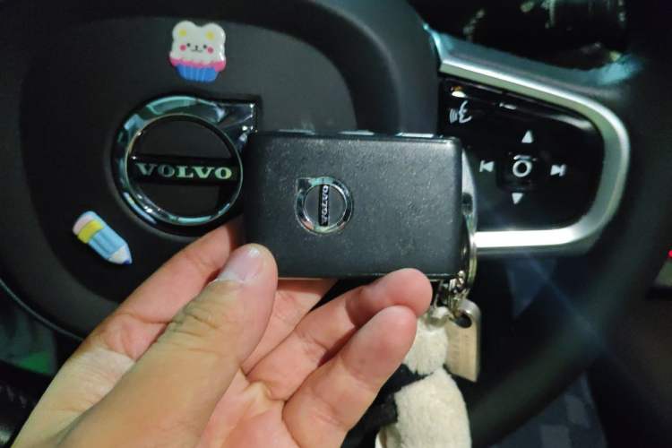 Used Volvo XC90 2018 T6 Zhiyi Edition 7-Seater Vehicle Key