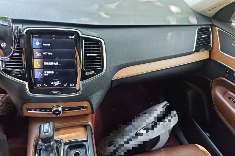 Used Volvo XC90 2018 T6 Zhiya Edition 7-seater Audio And AC Panel