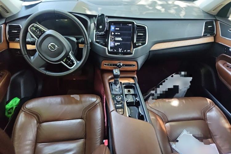 Used Volvo XC90 2018 T6 Zhiya Edition 7-seater Center Console