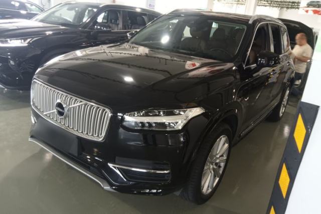 Used Volvo XC90 2019 T6 Zhiyi Edition 7-Seater China V Emission Standard