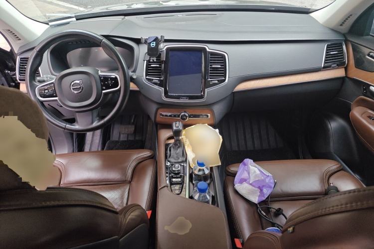 Used Volvo XC90 2019 T6 Luxury Edition 7-seater China V Standard Center Console
