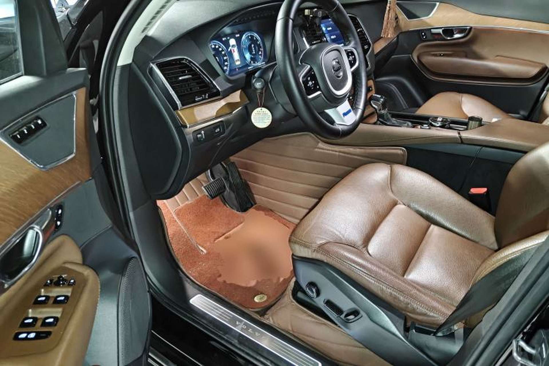 Used Volvo XC90 2019 T6 Zhiyi Edition 7-Seater China V Emission Standard Driver Seat