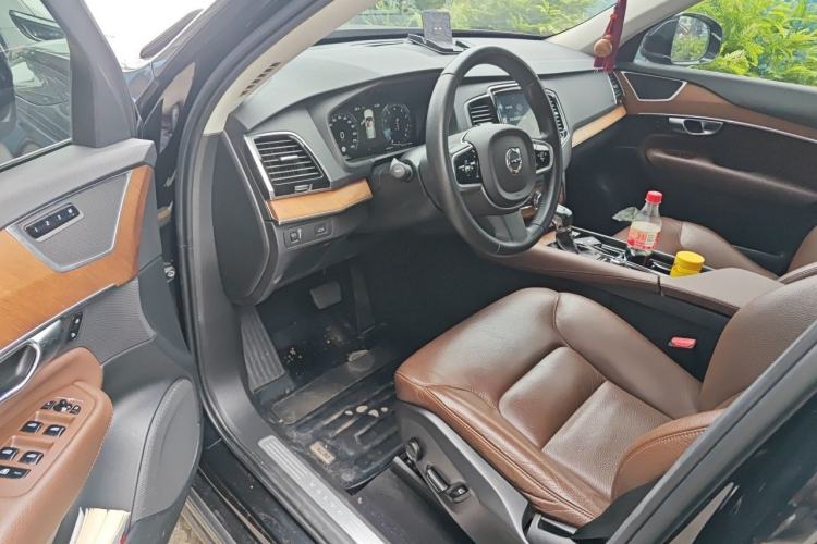 Used Volvo XC90 2019 T6 Zhiyi Edition 7-Seater China V Emission Standard Driver Seat