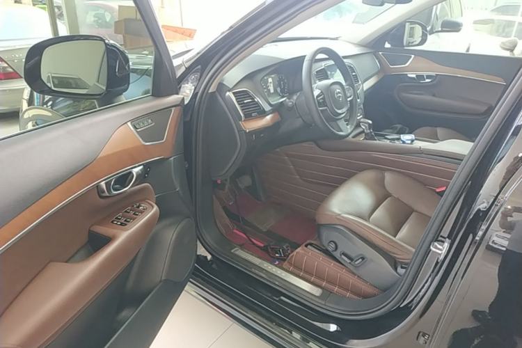 Used Volvo XC90 2019 T6 Zhiyi Edition 7-Seater China VI Standard Driver Seat