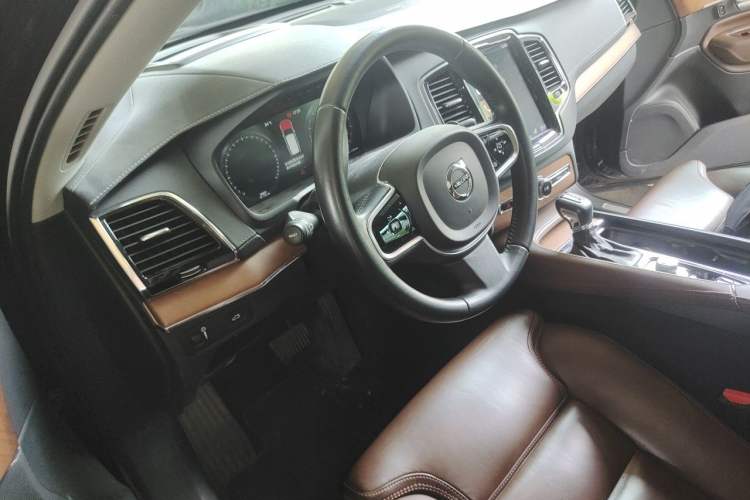 Used Volvo XC90 2019 T6 Luxury Edition 7-seater China V Standard Driver Seat