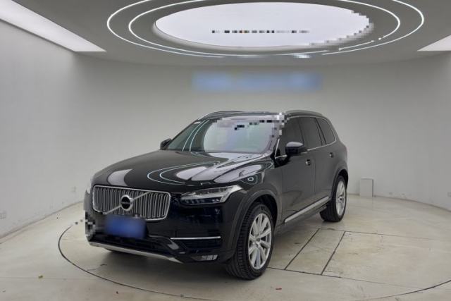 Ojetý Volvo XC90 2019 T6 Zhiyi Edition 7-Seater China VI Standard