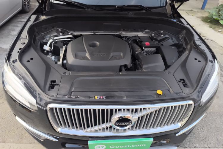 Used Volvo XC90 2019 T6 Zhiyi Edition 7-Seater China V Emission Standard Engine Bay