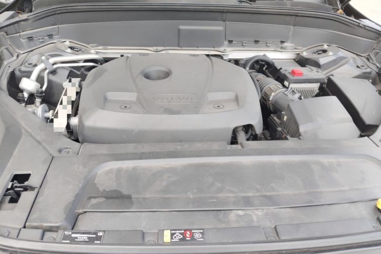 Used Volvo XC90 2019 T6 Zhiyi Edition 7-Seater China V Emission Standard Engine Bay