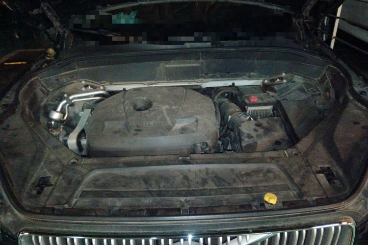 Used Volvo XC90 2019 T6 Zhiya Edition 7-Seater China VI Standard Engine Bay