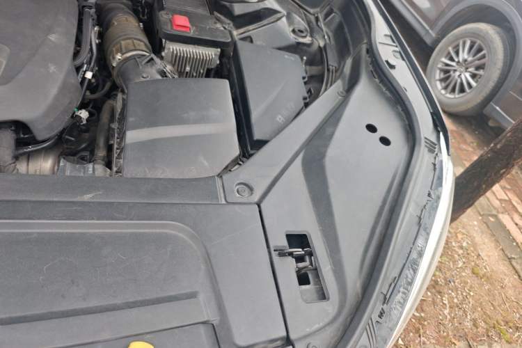 Used Volvo XC90 2019 T6 Zhiyi Edition 7-Seater China V Emission Standard Engine Bay Left