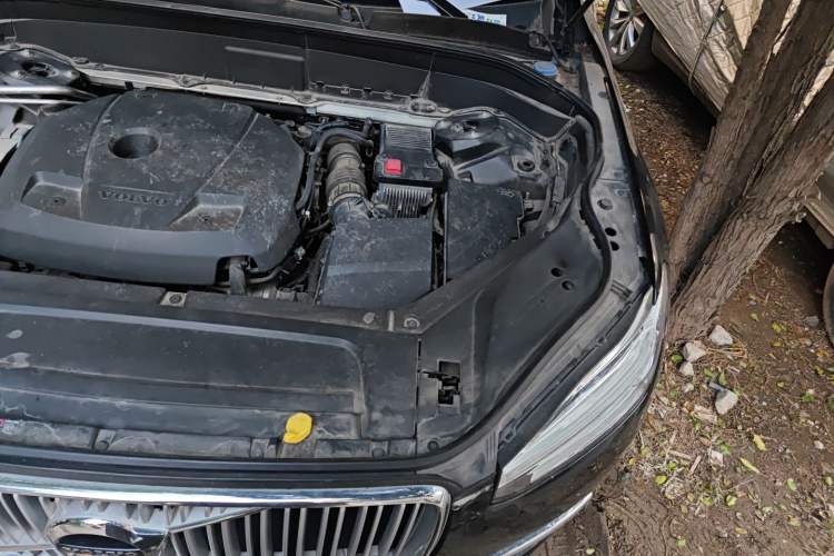 Used Volvo XC90 2019 T6 Zhiyi Edition 7-Seater China V Emission Standard Engine Bay Left