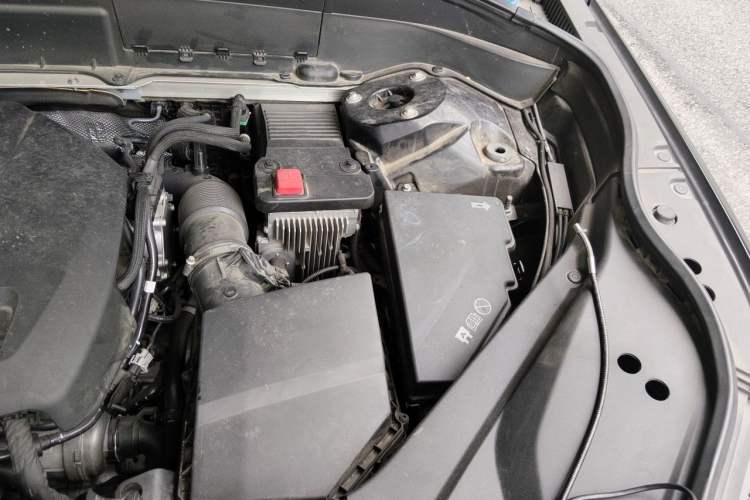 Used Volvo XC90 2019 T5 Zhiyi Edition 7-Seater China VI Engine Bay Left